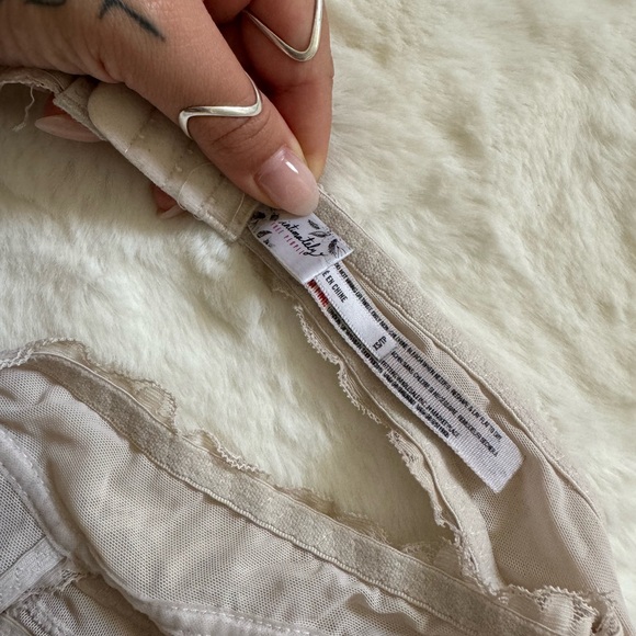 Free People Intimately Collection - Picture 2 of 3